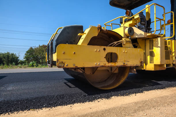 Best Local Driveway Pavers  in Madisonville, TN